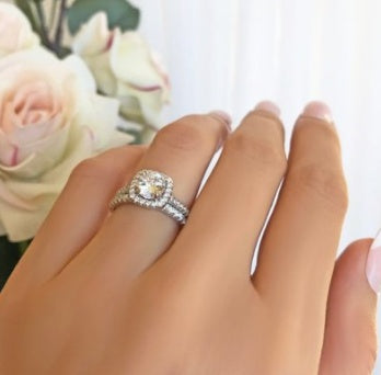 Couple Rings Wedding Engagement Rings Fashion Ladies Inlaid Diamond Rings by SHOPEEZONE