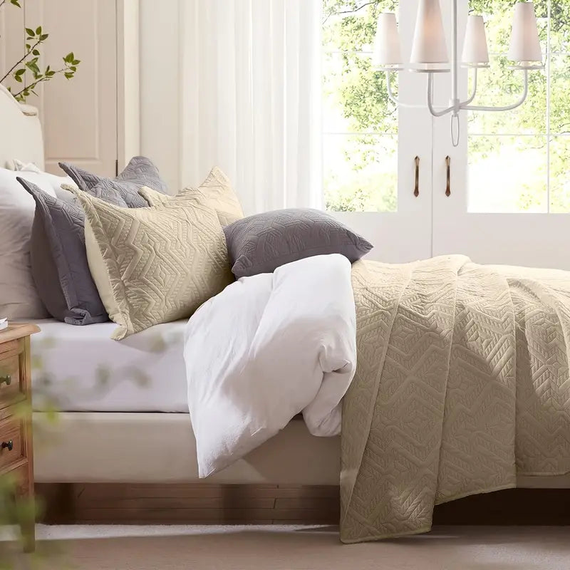 Beige Microfiber 3-Piece 150GSM Bedspread Set - King Size-4