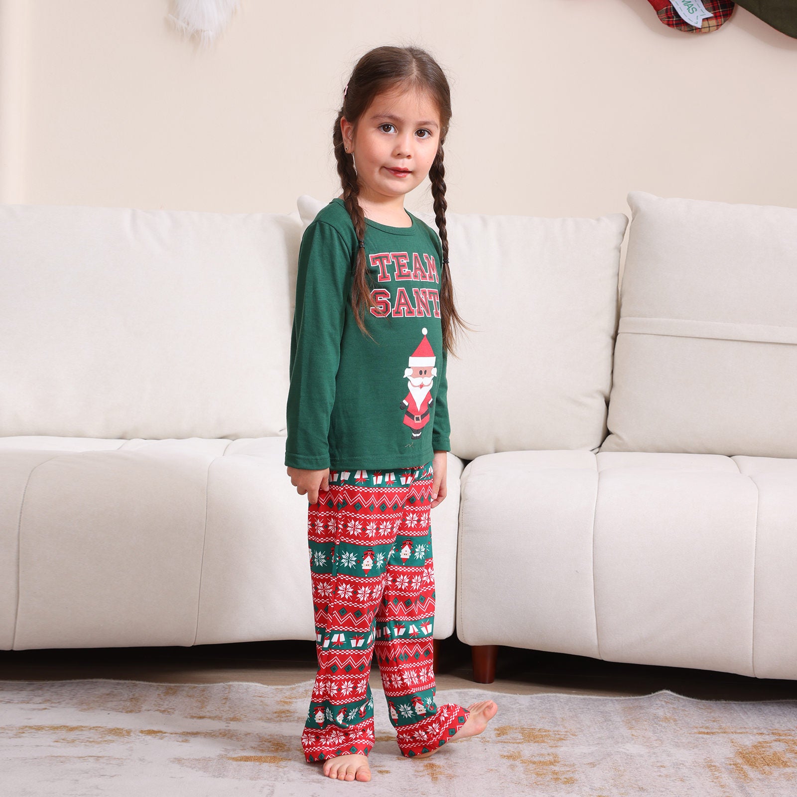 2024 Autumn And Winter Cross-border Europe And The United States Boys And Girls Women&#039;s Clothing Men&#039;s Long Sleeve Trousers New Cross-border Wansheng Family Suit