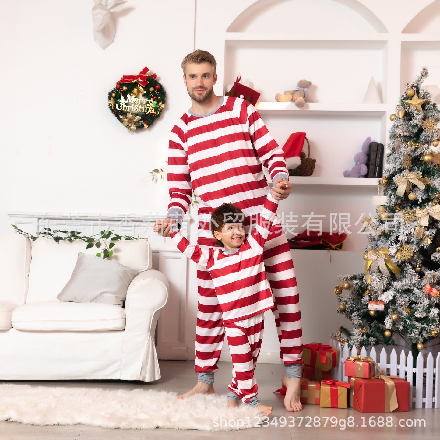 New Red Pro-pattern Homewear Suits, Parent-child Family Of Four Pajamas
