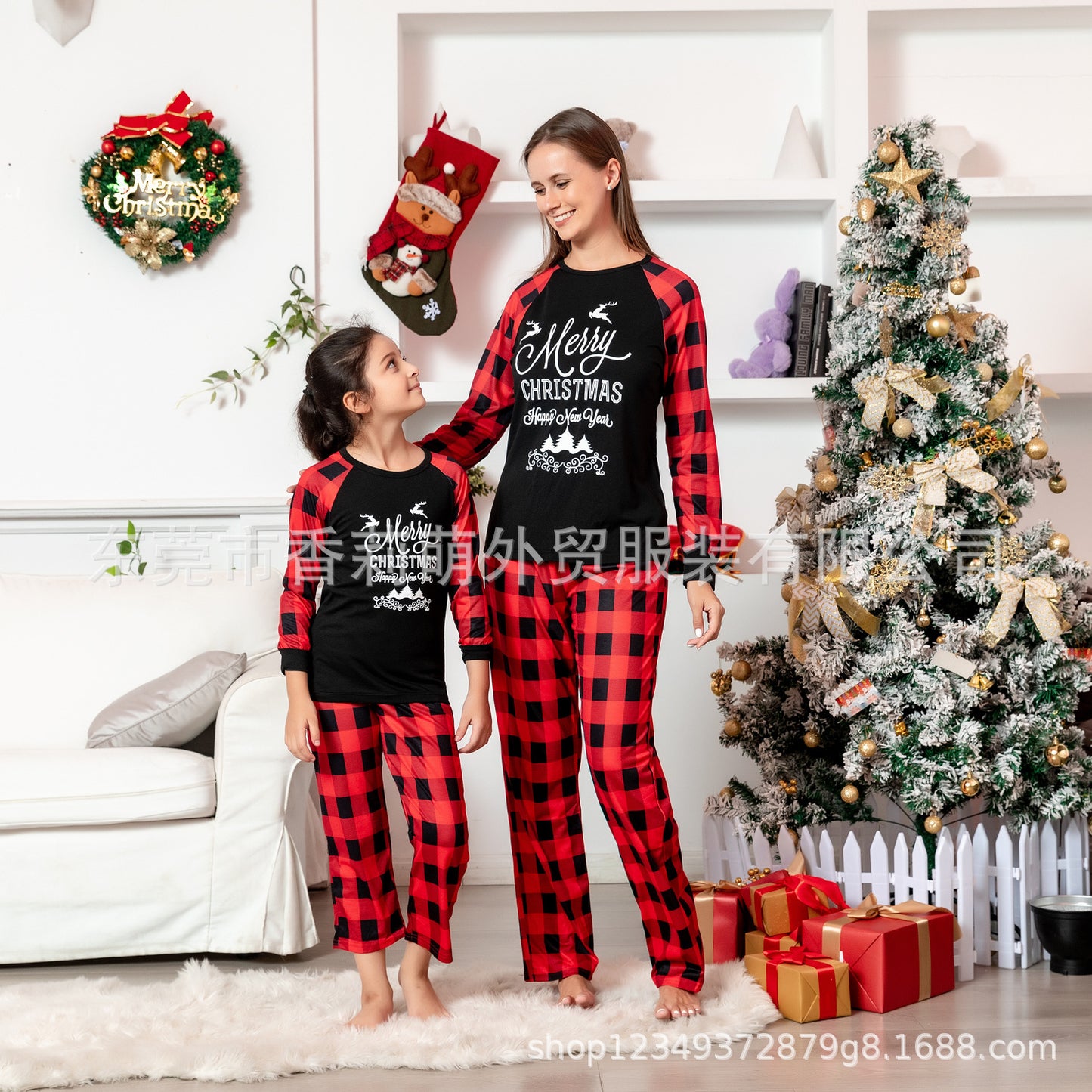 2025 New Letter Printing Plaid Christmas Home Clothes Family Parent-child Suit
