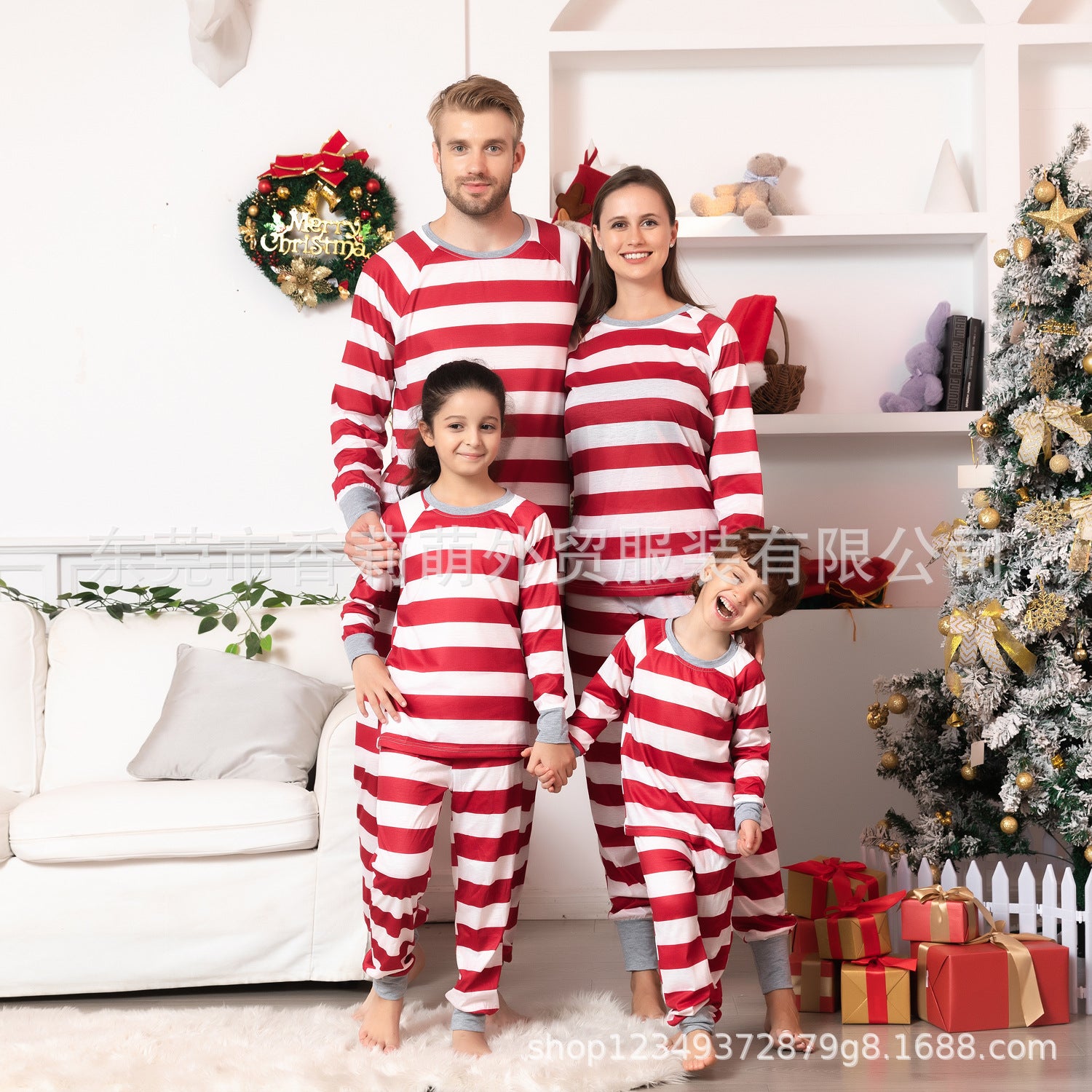 New Red Pro-pattern Homewear Suits, Parent-child Family Of Four Pajamas